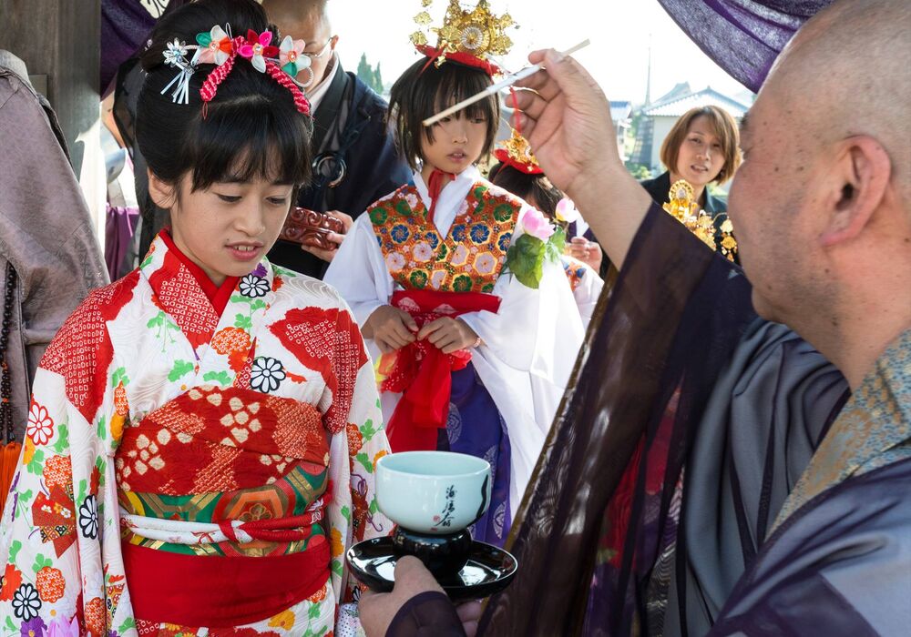 稚児行列 到着 伊賀市の皆様へ宗教法人三田寺に関する様々な写真をご紹介いたします